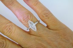 Diamond & Gold Jewellery 2ct 65pts Marquise Solitaire Diamond 18ct Ring Vintage/Secondhand