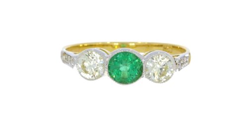 Diamond & Gold Jewellery 18ct Three Stone Diamond & Emerald Ring Secondhand