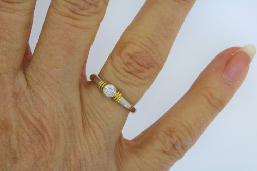 Diamond & Gold Jewellery 18ct White & Yellow Gold Solitaire Diamond Ring Secondhand