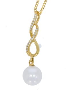 Diamond & Gold Jewellery 9ct Yellow Gold Diamond & Cultured Pearl Pendant & Chain