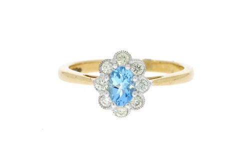 Diamond & Gold Jewellery 9ct Yellow Gold Aquamarine & Diamond Cluster Ring