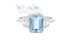 Diamond & Gold Jewellery Platinum Aquamarine & Baguette Diamond Ring