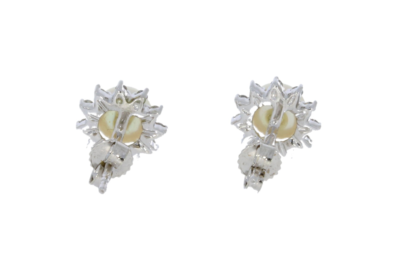 Diamond & Gold Jewellery 9ct White Gold Fresh Water Pearl & Diamond Stud Earrings